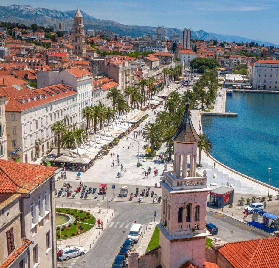Apartment Paolo By The Beach Znjan Split Exteriér fotografie