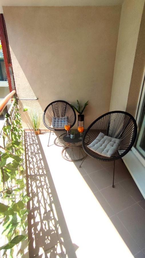 Apartment Paolo By The Beach Znjan Split Exteriér fotografie