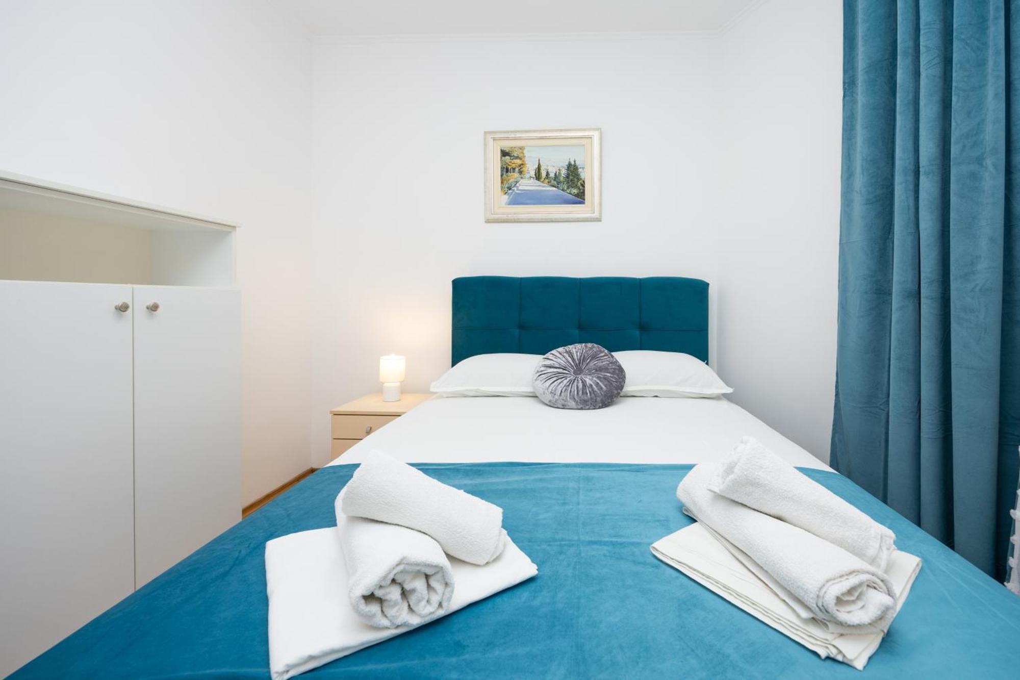 Apartment Paolo By The Beach Znjan Split Exteriér fotografie